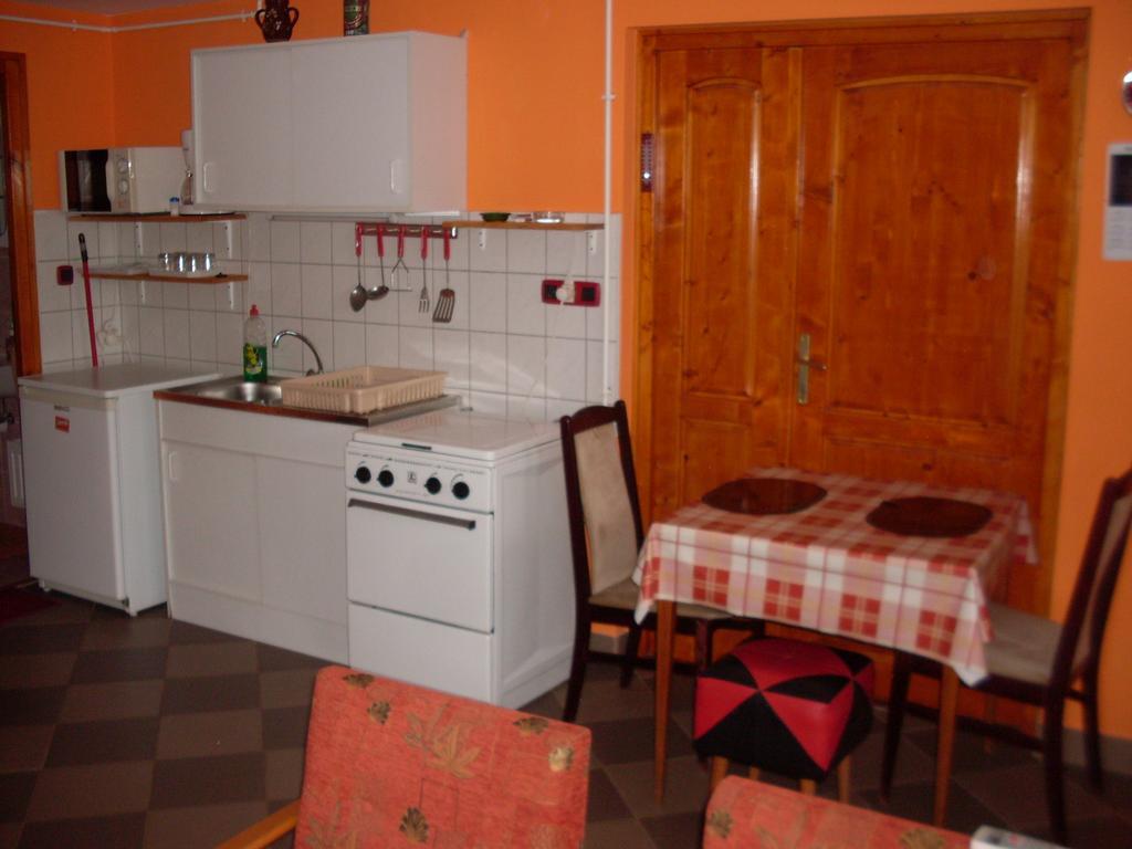 Lala Apartmanok Balatonboglár Dış mekan fotoğraf
