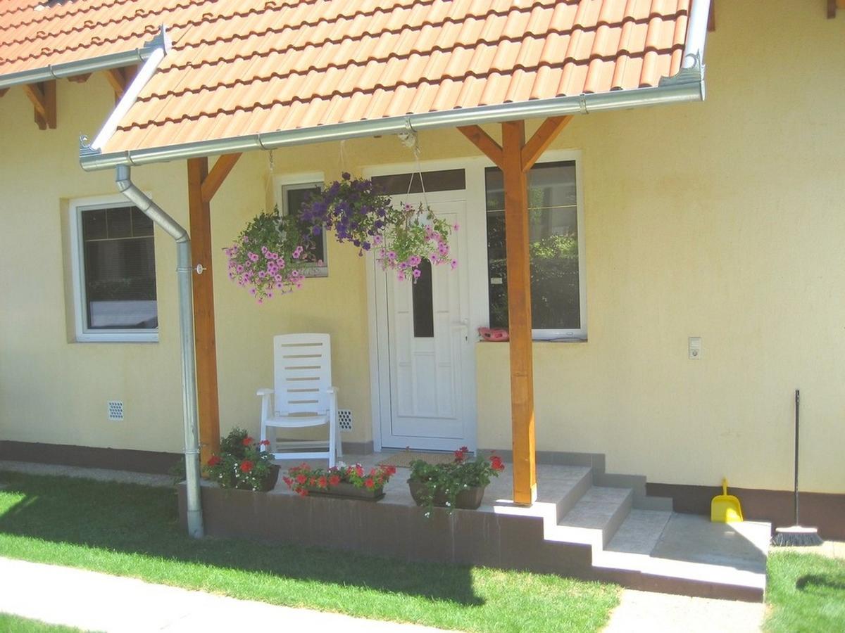 Lala Apartmanok Balatonboglár Dış mekan fotoğraf