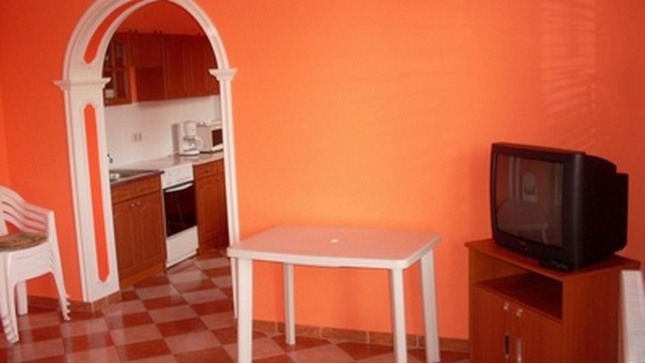 Lala Apartmanok Balatonboglár Dış mekan fotoğraf